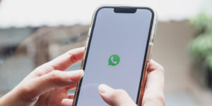 Hindistan’da WhatsApp’ın Gizlilik Politikası Yüksek Mahkeme Önünde: Veri, Rekabet ve Anayasal Haklar Çatışıyor